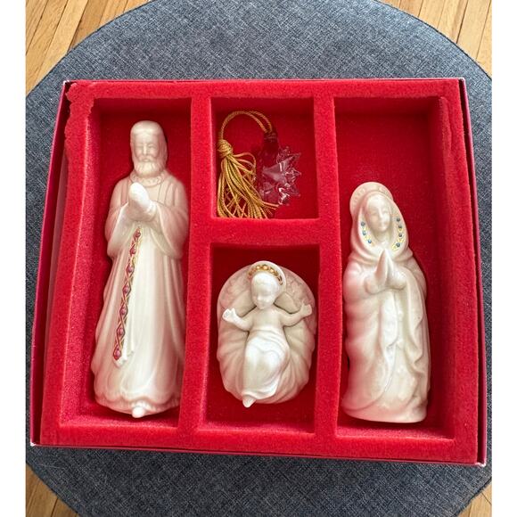 Retired Vintage Lenox China Jewels Holy Family Nativity Boxed Set - Picture 2 of 8